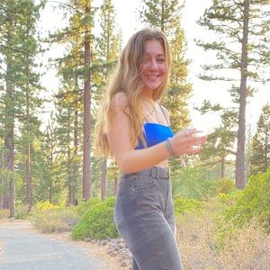 Meet your Posher, Ava